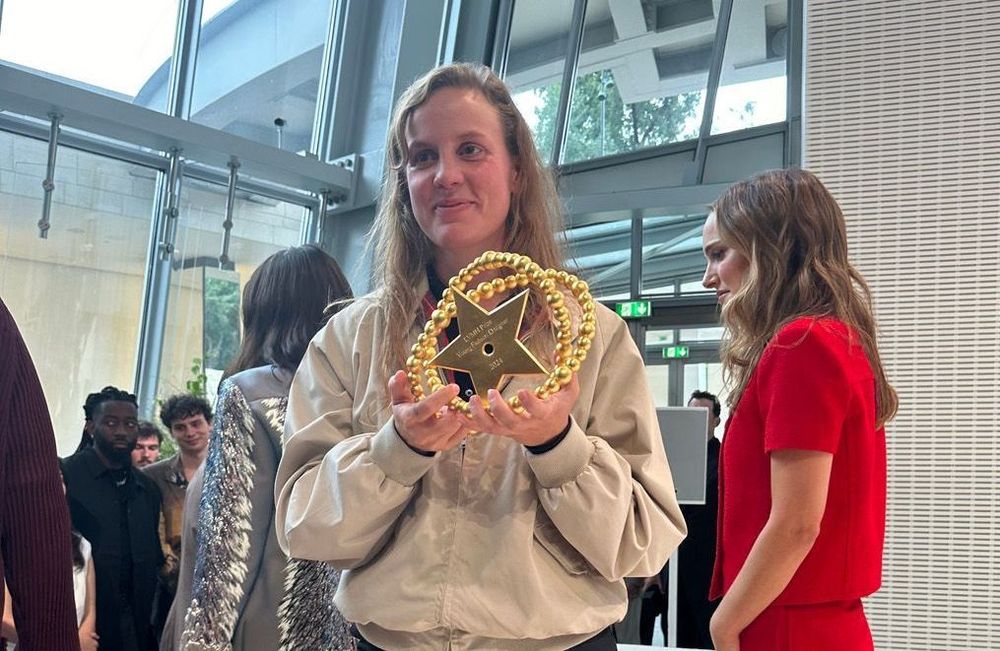 Qui est Ellen Hodakova Larsson, lauréate du Prix LVMH 2024 ?