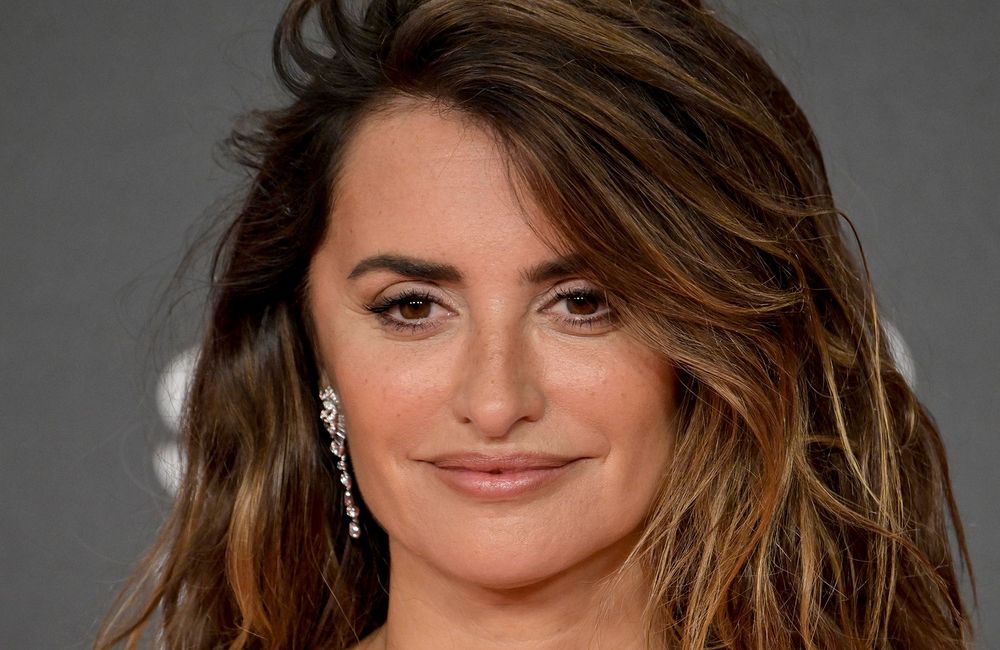 À 50 ans, Penélope Cruz dévoile une chevelure de rêve sur le tapis rouge