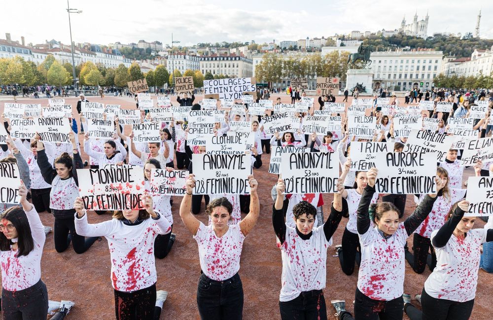 La famille d’une victime de féminicide poursuit l’État en justice pour faute lourde