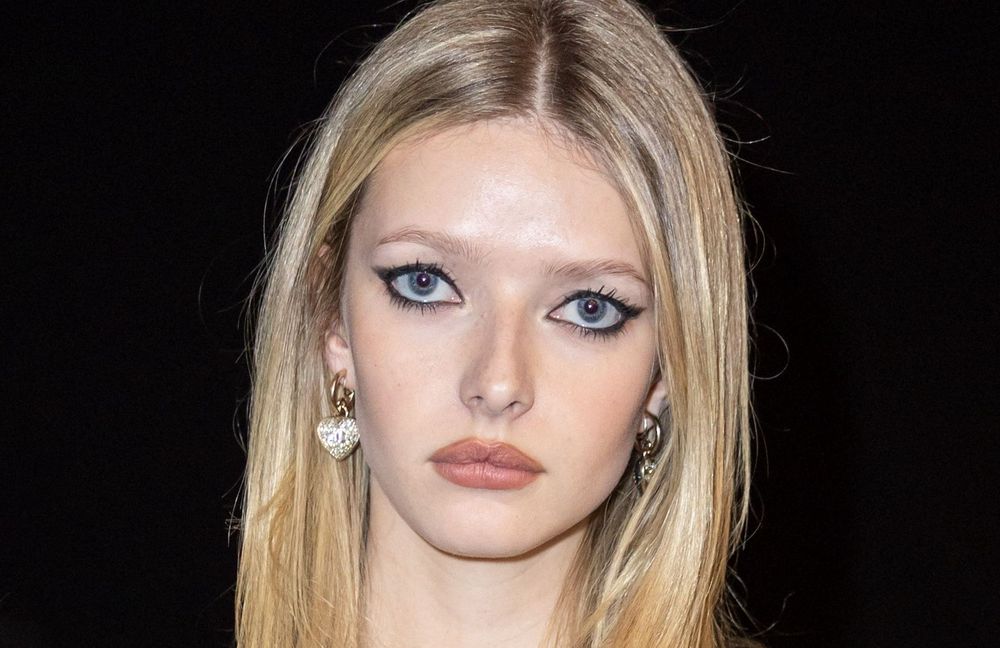 Apple Martin, la fille de Chris Martin et Gwyneth Paltrow fait sensation au Bal des Débutantes