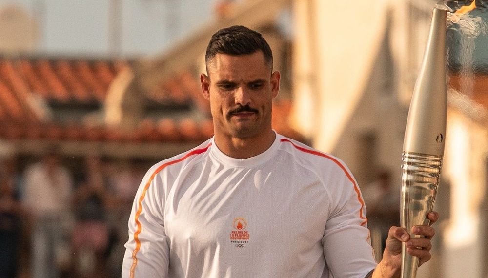 Florent Manaudou en couple avec Elsa Bois ? "Ne t'énerve pas", la réaction de la copine du nageur