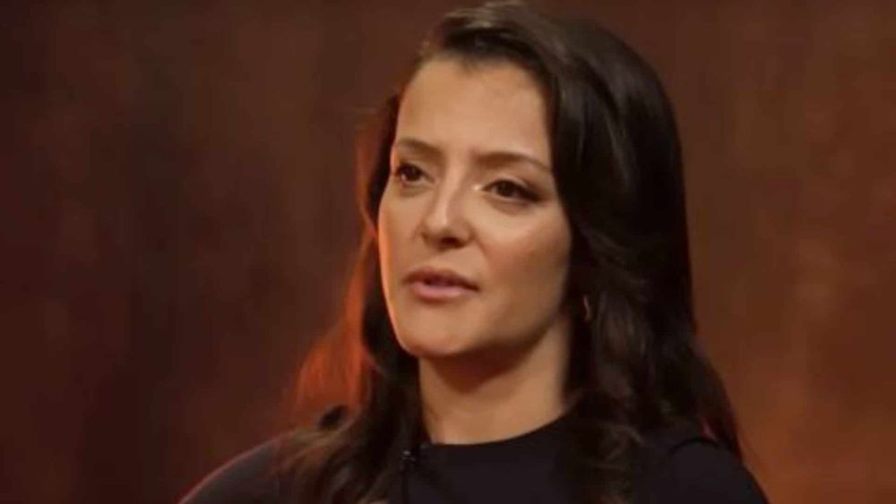 "Mon foie était malade" : les larmes aux yeux, Camille Lellouche se remémore ses problèmes d'alcool et l'aide précieuse de son conjoint durant cette période