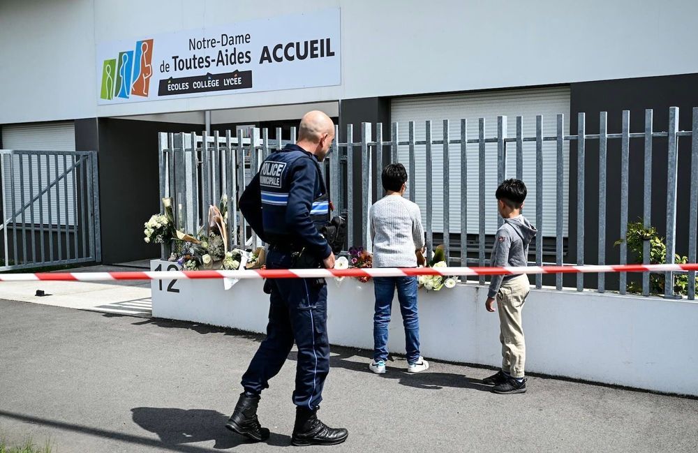 Lycéenne tuée à Nantes : voici de quoi est accusé le suspect principal