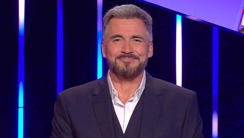 Olivier Minne balance un secret sur Nikos Aliagas et Denis Brogniart : "On est peu nombreux à...