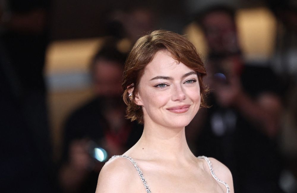 « Coupe lixie » : quelle est cette nouvelle tendance cheveux qui vise les indécises entre le carré et le court ?