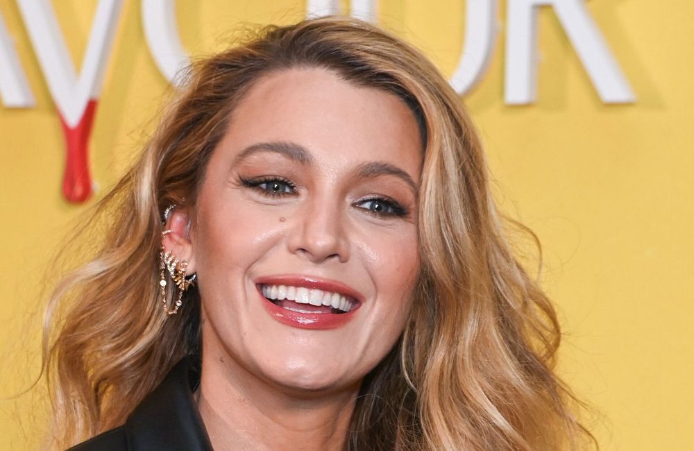 Blake Lively : sa chevelure wavy devient notre nouvelle obsession estivale