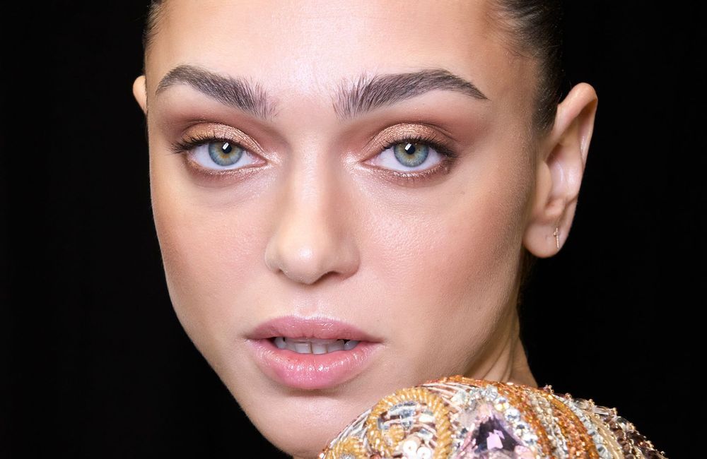 Maquillage : À peine sorti ce gloss novateur est déjà sur toutes les lèvres