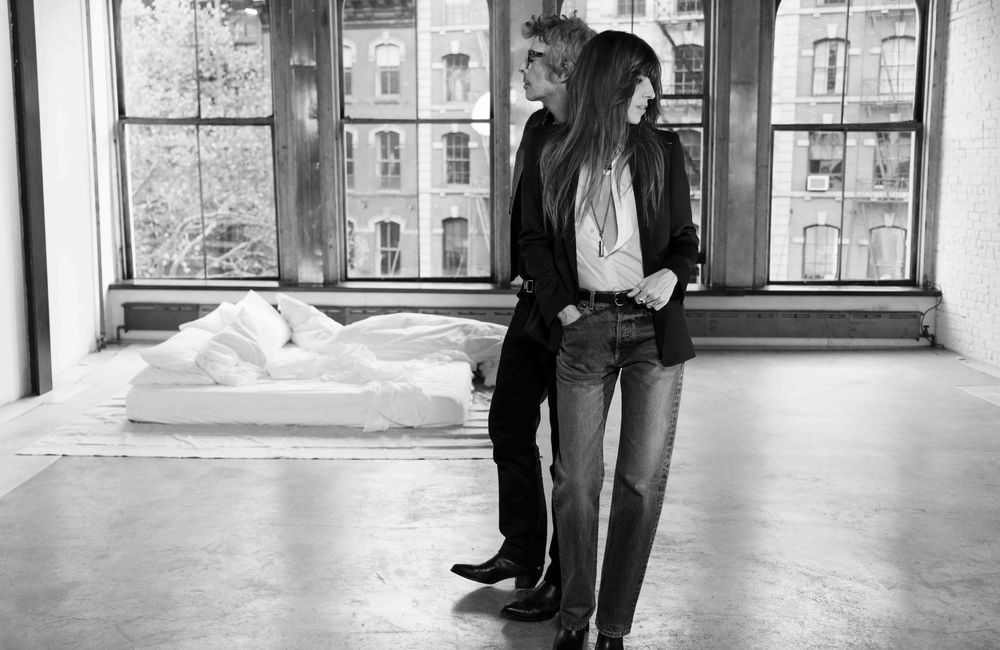 Lou Doillon et Stéphane Manel : le couple rock et charismatique électrise la campagne de mode Nili Lotan