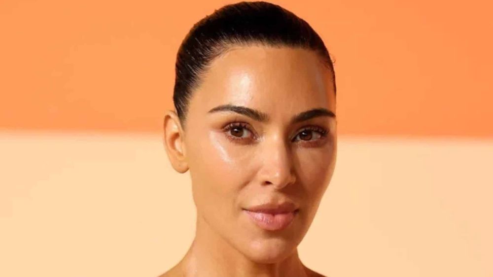 Kim Kardashian prête à affronter les "papys braqueurs" avec "dignité et courage" lors de son témoignage dont on connaît la date