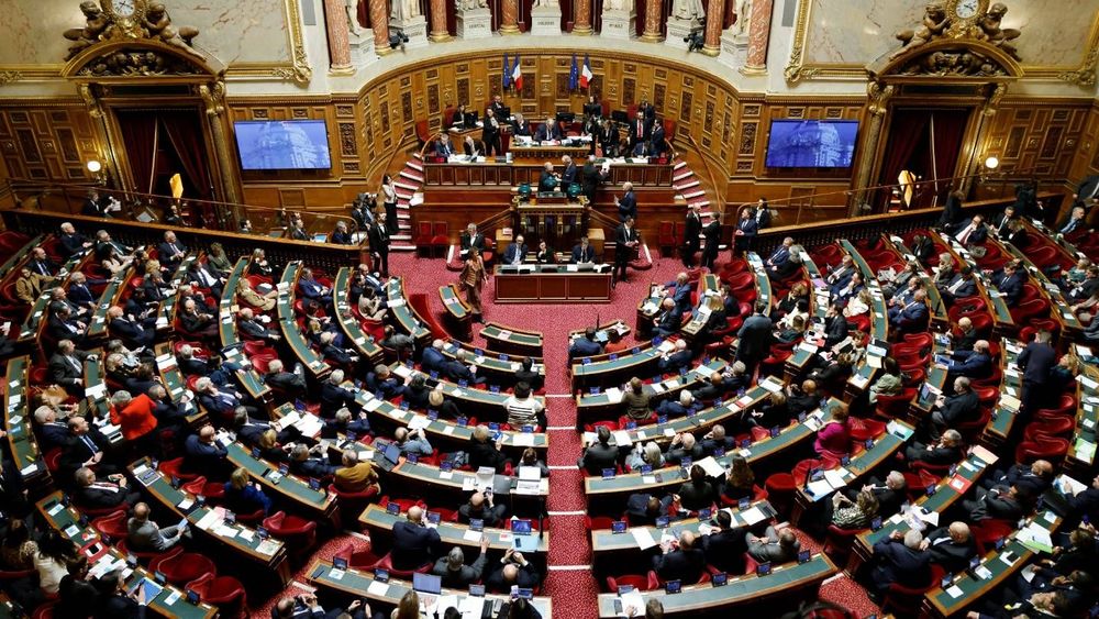 Les cadeaux de plus de 150 euros bientôt interdits pour les sénateurs ?