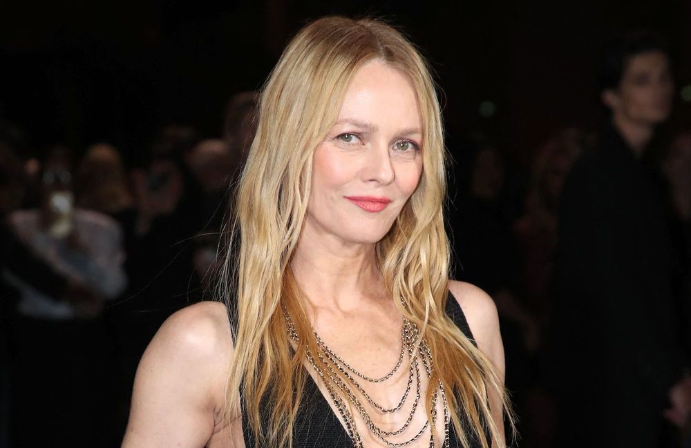 Vanessa Paradis, amoureuse : elle revient sur son travail avec son compagnon Samuel Benchetritt
