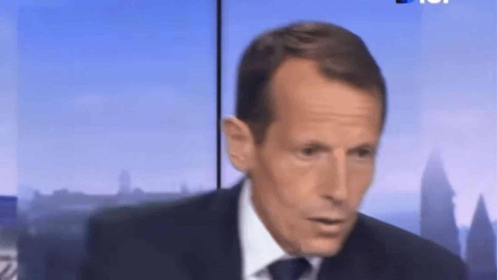 France 3 : un journaliste de la chaîne s'effondre en plein direct, tous les détails !