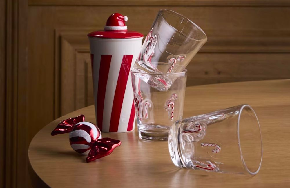 DIY : 8 idées pour sublimer votre table de Noël en décorant vos verres