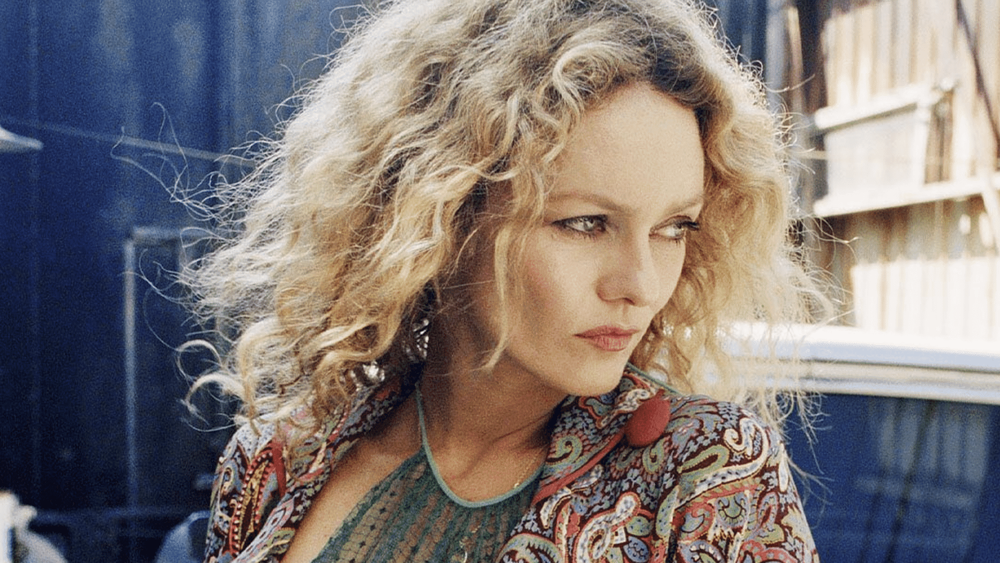 Vanessa Paradis : elle se prive d’un sésame que la majorité des Français possèdent !