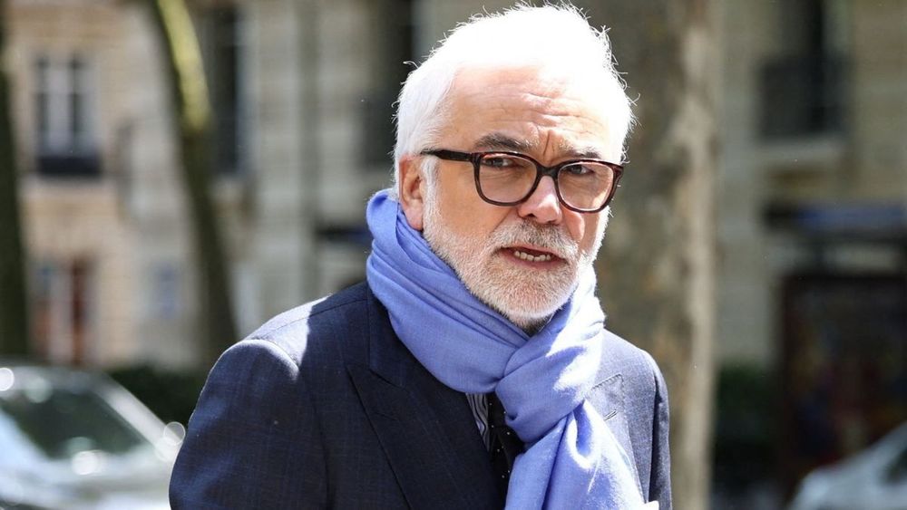 Incident en direct sur CNews : Pascal Praud obligé d'interrompre L’Heure des Pros, "le direct a parfois son imprévu"
