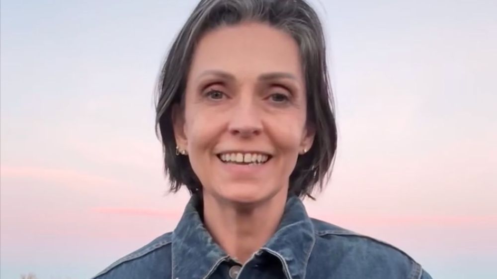 Adeline Blondieau évoque le combat de son mari contre le cancer et lui fait une belle déclaration : "Unis face à la maladie"