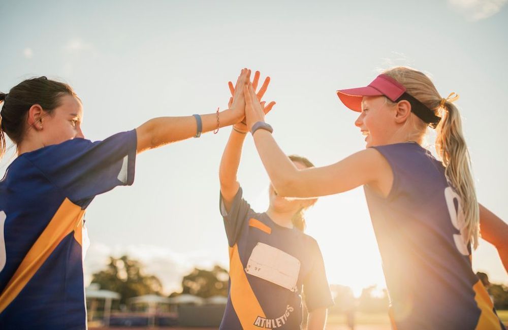 Dois-je forcer mon enfant à persévérer dans un sport ?