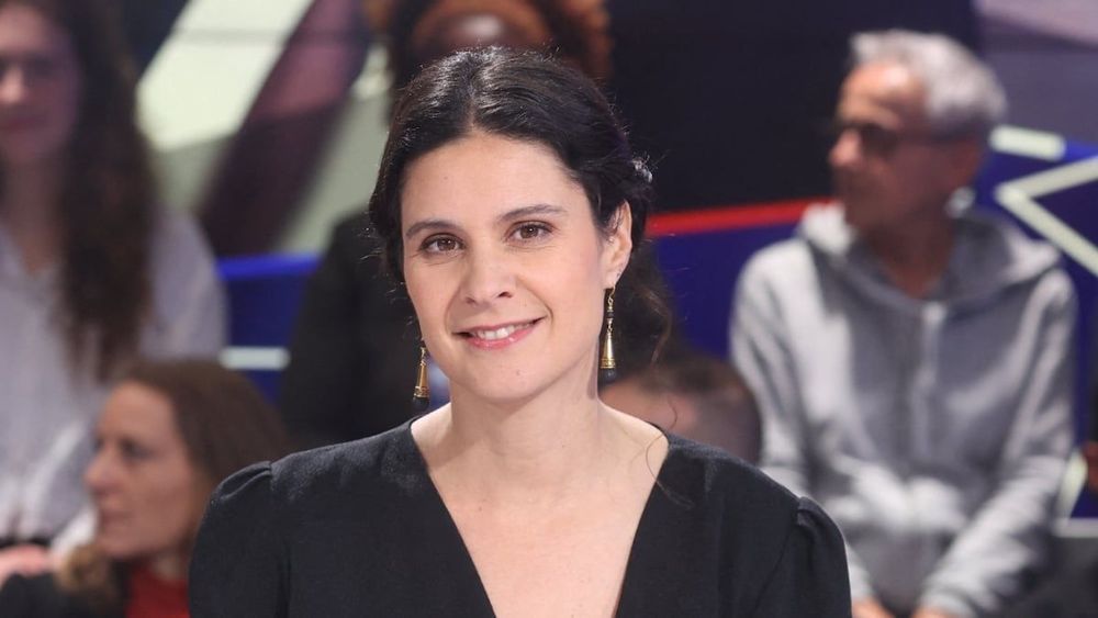 Apolline de Malherbe (46 ans) muse de son père qui est un célèbre peintre : "Des dizaines de tableaux existent de moi"