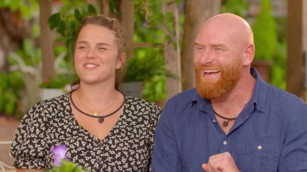 Lucile (L'amour est dans le pré) a préparé une belle surprise pour Jérôme à quelques jours de son accouchement : "Non sans larmes"