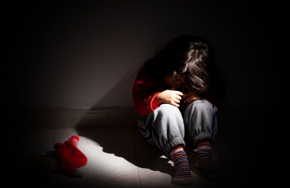 Des parents condamnés pour avoir violé et livré leur fillette de 10 ans à des pédophiles via le site coco