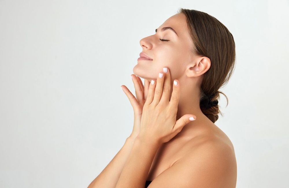 Cette dermatologue livre 5 conseils anti-âge qui ne coûtent pas un sou