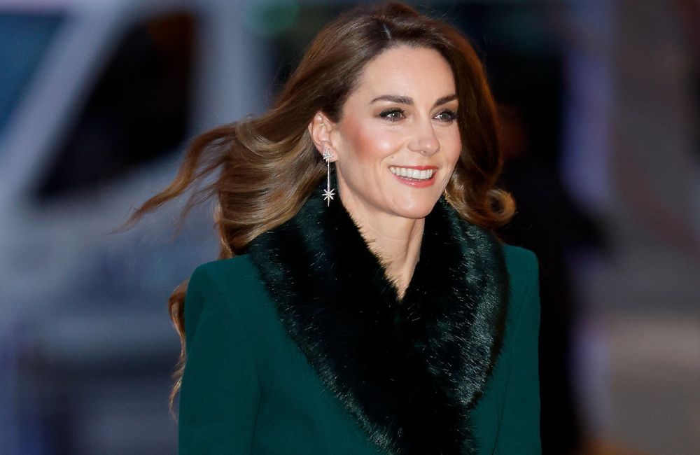 Popularisée par Kate Middleton, la Posh Mom Bronde est la couleur de cheveux à adopter en 2026