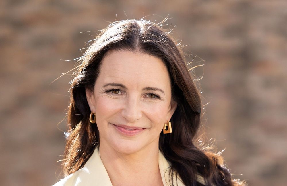 À 59 ans, Kristin Davis s’affiche au naturel après avoir dit adieu aux injections