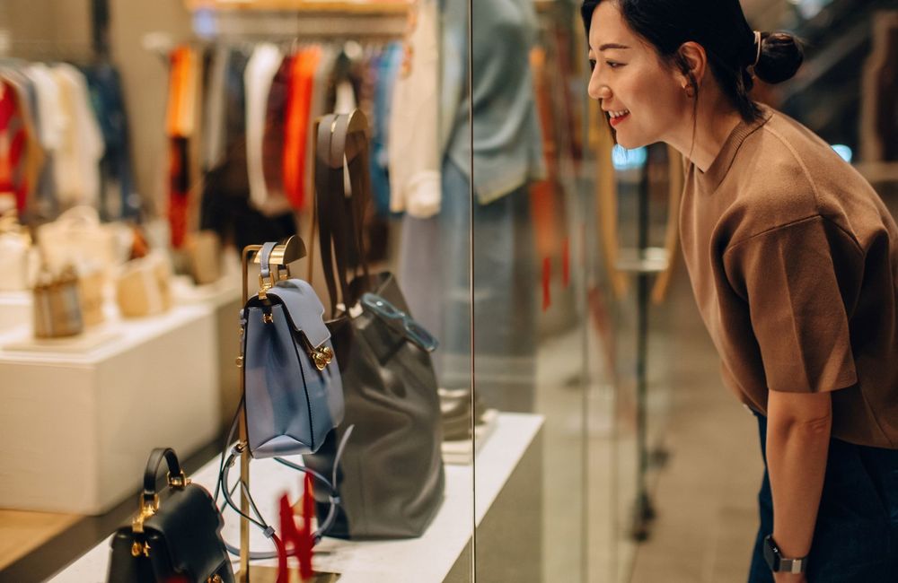 L'édito de ELLE : moderniser sans trahir ? Le défi du monde de la mode en 2026