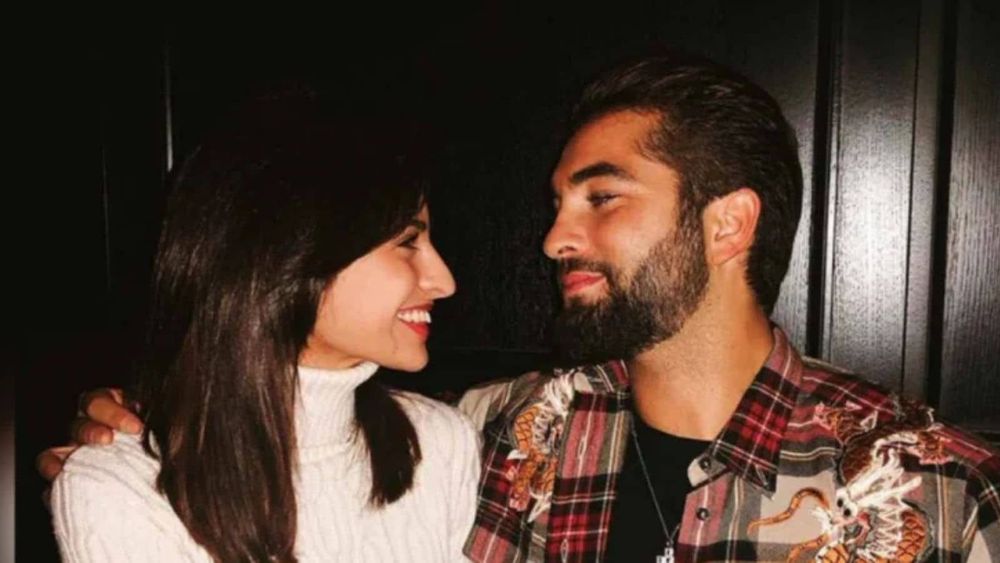 Kendji Girac : révélations sur le mensonge qu'il a raconté à sa chérie Soraya lors de leur première rencontre