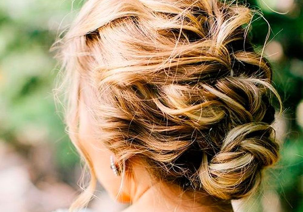 Comment faire un chignon de soirée