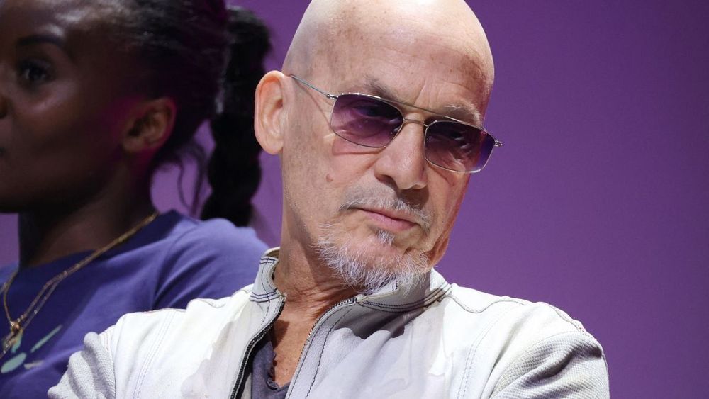 Florent Pagny (63 ans) avec Carla Bruni, "ça n’a pas été plus loin qu'une…" : il confirme à demi-mots
