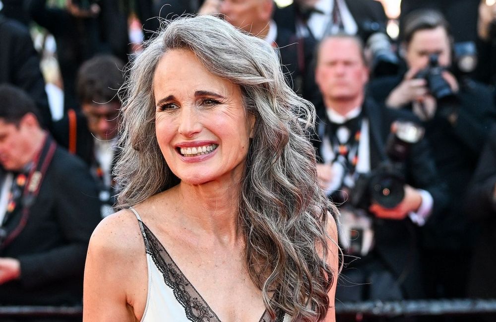 « Je la trouve très courageuse » : Andie MacDowell évoque sa relation avec sa fille Margaret Qualley