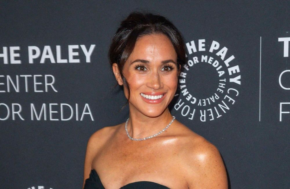 Meghan Markle succombe elle aussi à la robe la plus sensuelle de la saison