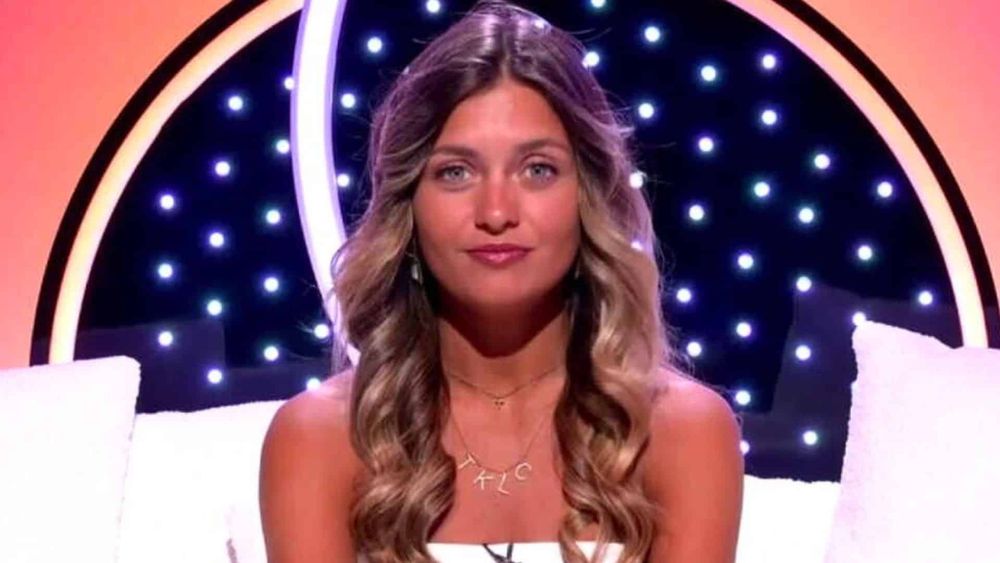 Lou (Secret Story) : elle fait craquer un célèbre rappeur français que vous connaissez tous, "il m'a envoyé un message" !