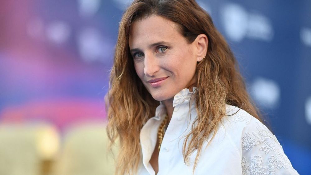 “Ils ont du mal à comprendre…” : Camille Cottin révèle que ses enfants ne soutiennent pas toujours sa carrière