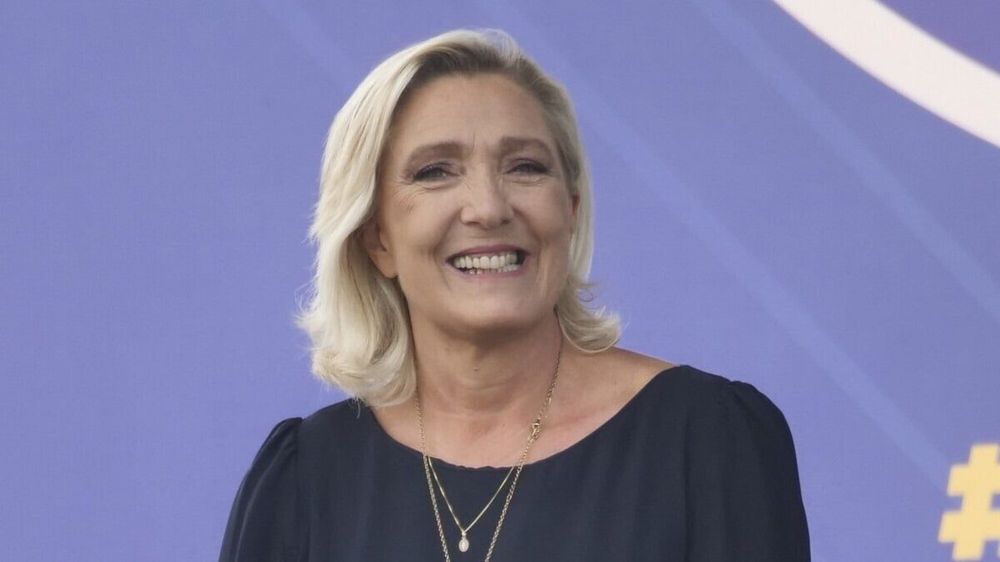 Marine Le Pen condamnée : "Ce serait une erreur de ne pas faire campagne même avec un bracelet électronique"