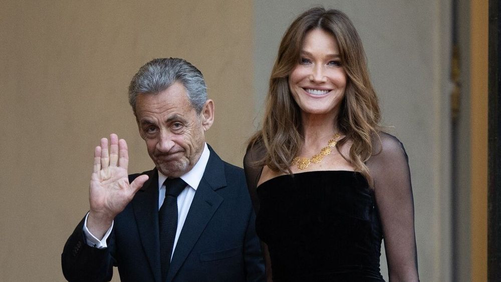 Carla Bruni brutalement honnête sur les fils de Nicolas Sarkozy : "Les trois enfants de mon mari sont…"