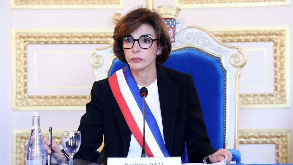 Rachida Dati "du genre à dans ce bar lesbien historique de Paris", ce "maxi kink" évoqué dans Philosophie Magazine
