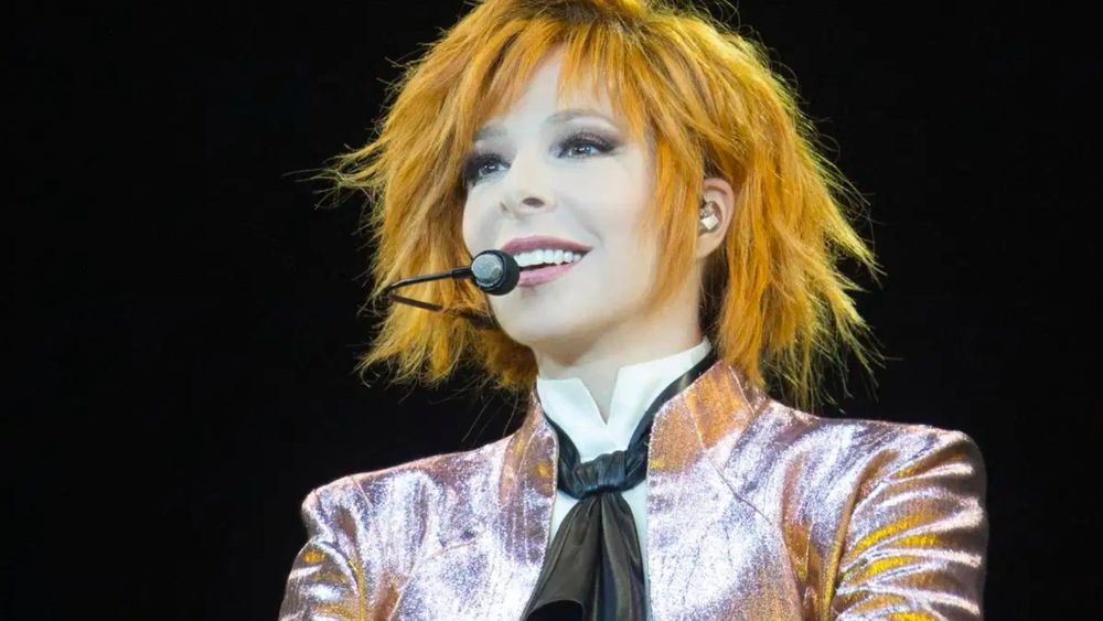 Mylène Farmer en concert au Stade de France : ce détail qui a fortement dérangé ses fans venus en nombre pour applaudir leur idole !