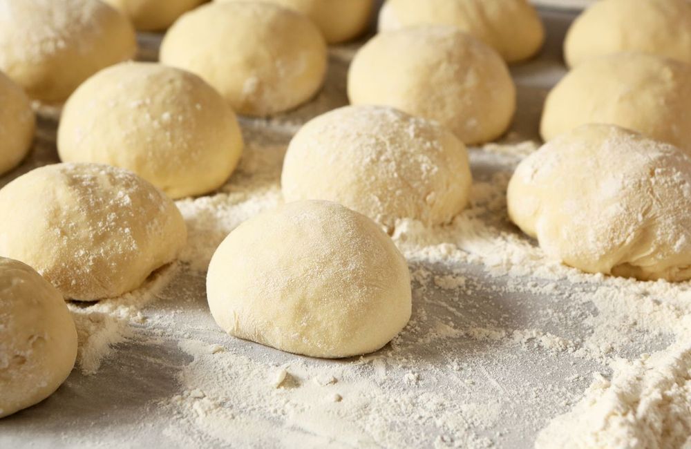 Voici combien de temps faut-il laisser reposer la pâte à pizza?