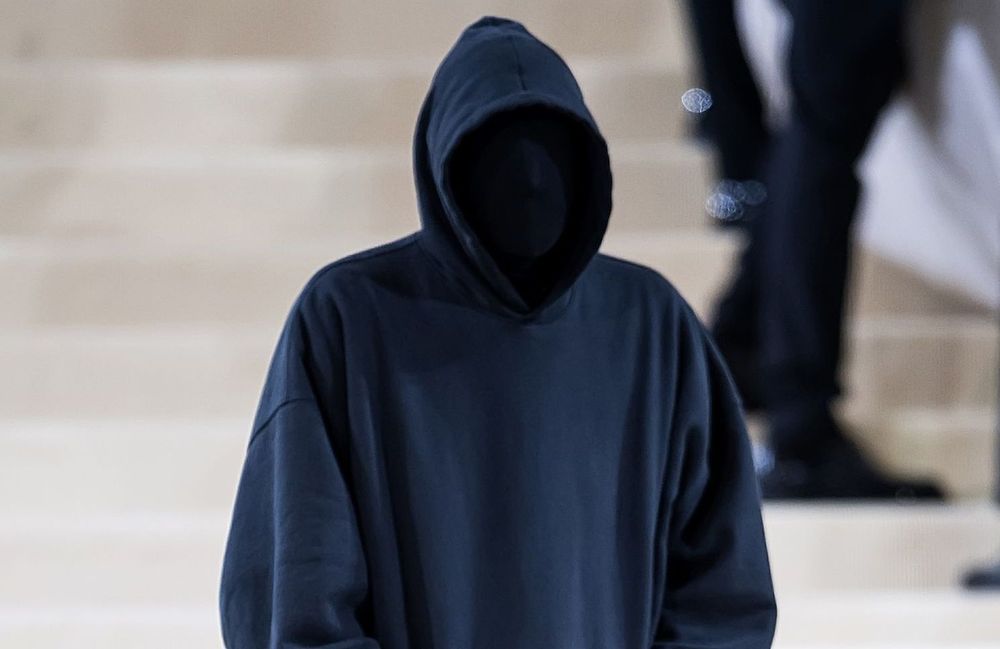 « Je ne suis plus intéressé par les vêtements oversize » : Demna signe-t-il la fin de la coupe ample ?