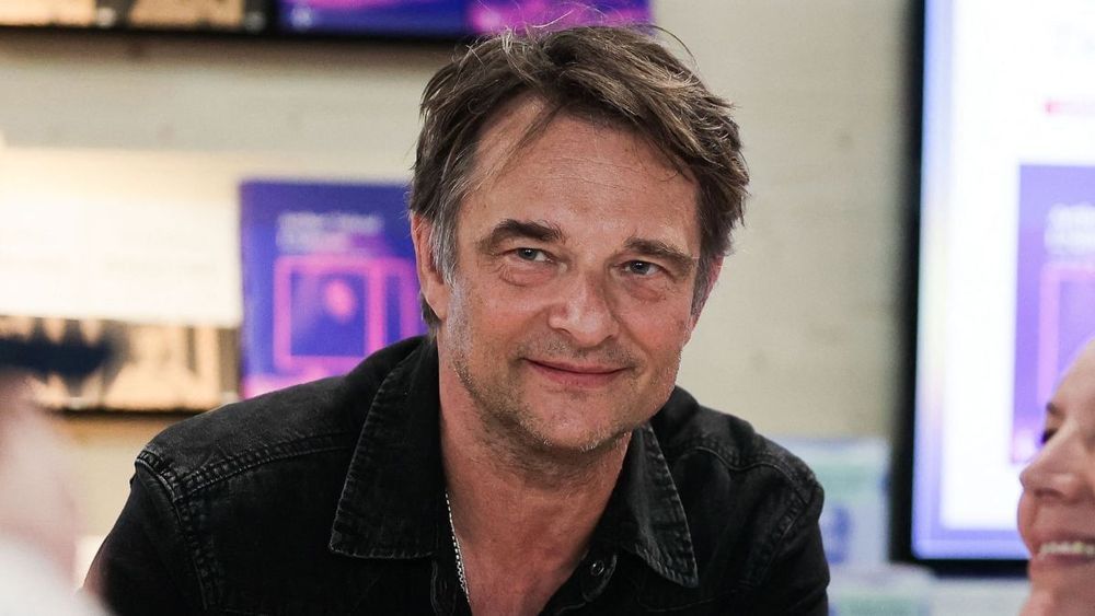 "On m’attend au tournant" : David Hallyday revient sur la pression d’être le fils du Taulier