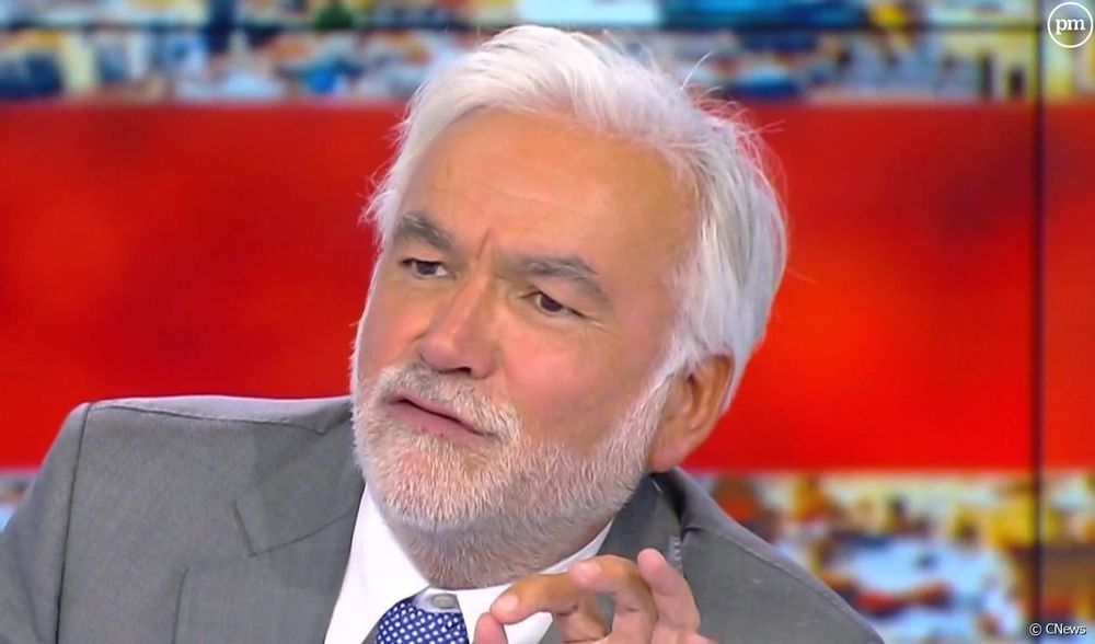 Lucie Castets "sexuellement incorrecte" : Pascal Praud tombe des nues en direct sur CNews