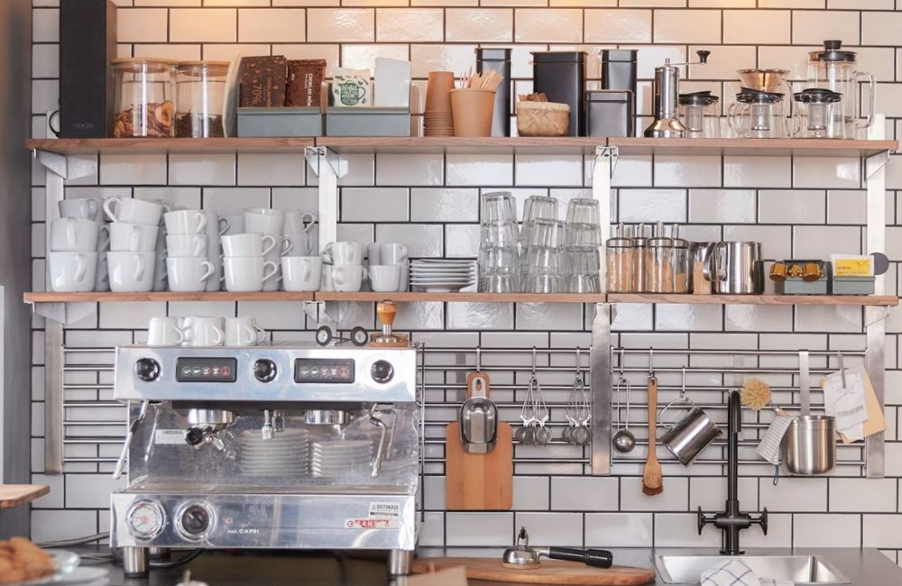 IKEA Hack : 3 idées pour créer et optimiser un coin café à la maison