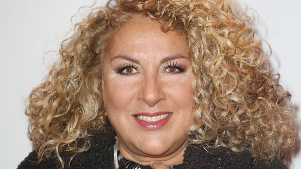 Drame pour Marianne James à 63 ans : un chauffard fonce à 150 km/h et lui coupe la route