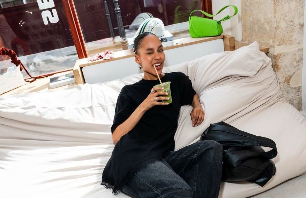 À Paris, cette boutique vintage devient le nouveau spot des influenceuses françaises cet été