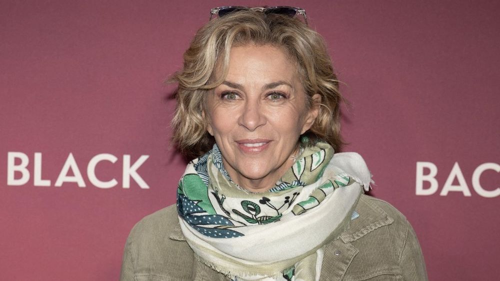 Corinne Touzet, "trop connotée", dévoile la raison de son absence à la télévision : "On ne pouvait pas..."