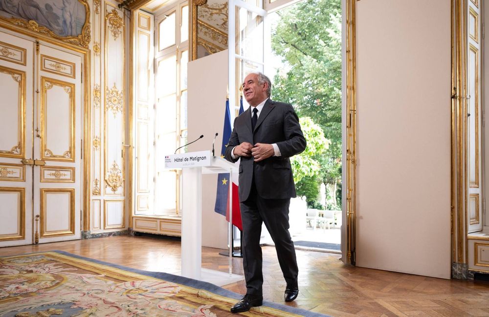 Carrières hachées, pensions… Ce qu’a annoncé François Bayrou pour la retraite des femmes
