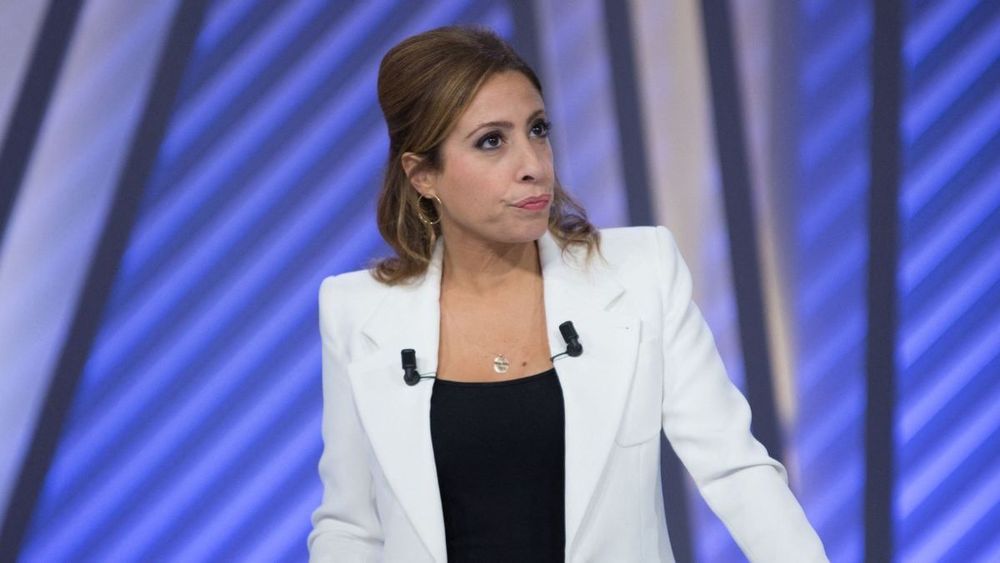 Léa Salamé au JT de France 2 : voilà la raison précise pour laquelle elle a accepté cette proposition, "elle m'a convaincue…"