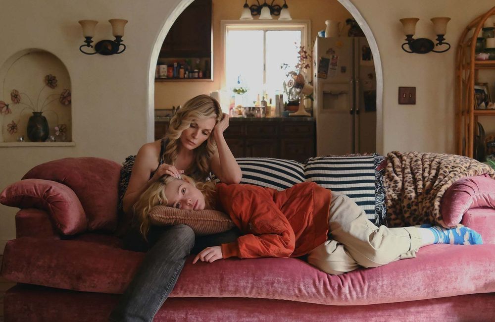 « Margo a des problèmes d’argent » : 3 raisons de voir la série avec Elle Fanning et Michelle Pfeiffer